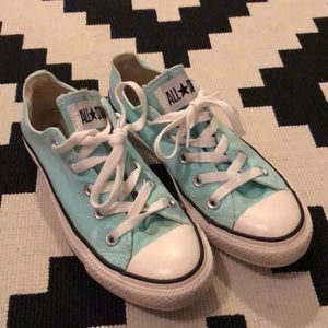 Teal converse